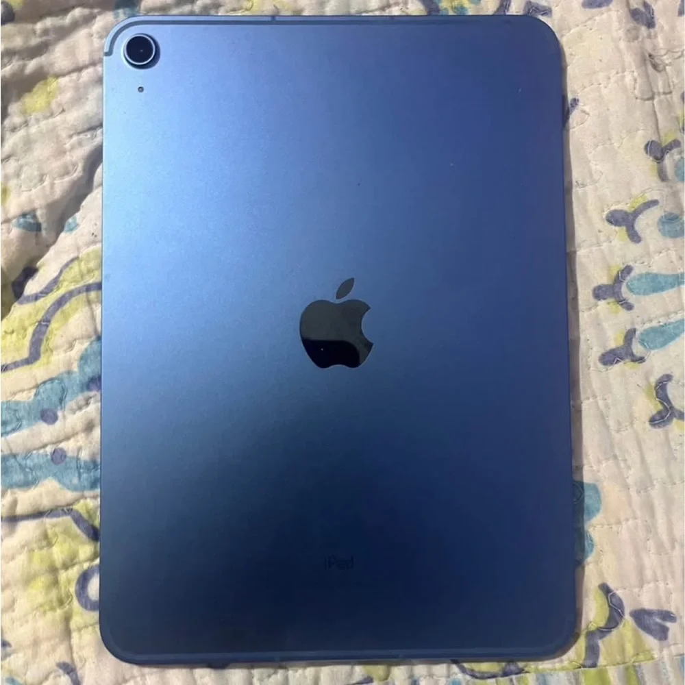 Apple Black Tablet Minimalist Design